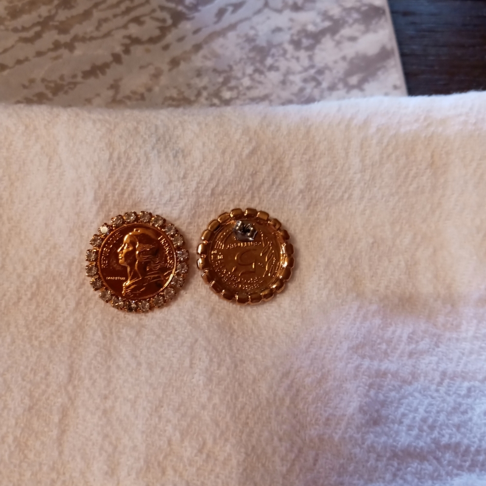 Goldtone vintage coin earrings